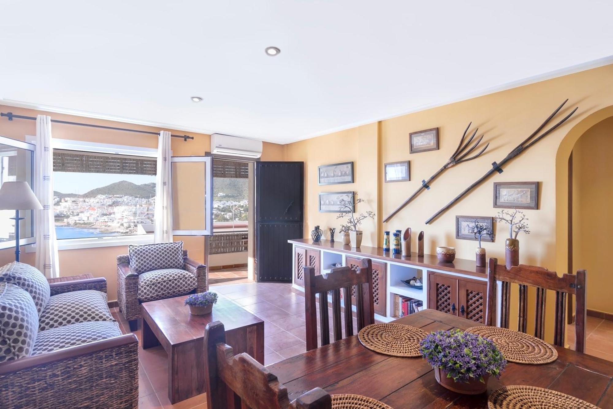 Casa Salinas - * San José